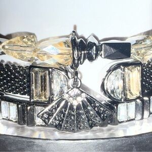 Chic Black and Gold Women's Bracelet